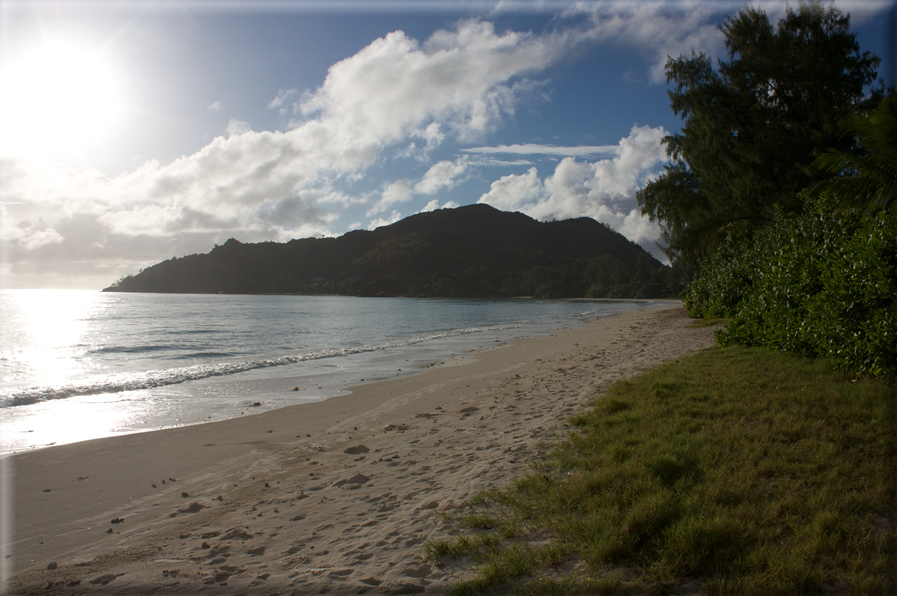 foto Alba e Tramonto alle Isole Seychelles